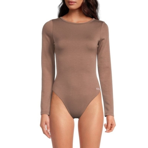 Hudson Knot Back Long Sleeve Snsp Closure Bodysuit Deep Taupe Size Medium - Picture 3 of 15